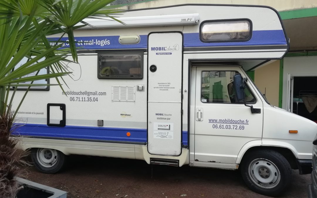 Mobil’douche, la salle de bains qui se déplace !